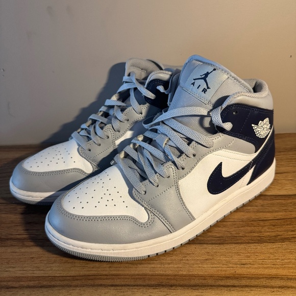 Nike Other - Men's Jordan 1 Mid Grey